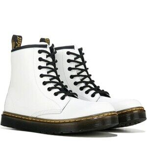Dr Martens Zavala eyelet combat boots New Men Size 8 Women Size 9 Unisex White